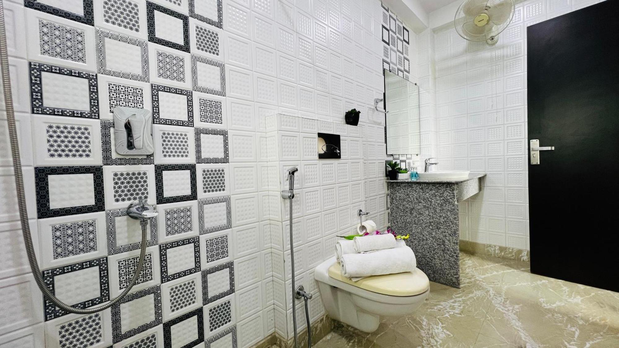 Bluo Lake View Newtown - Boutique Hotel Calcutta Buitenkant foto